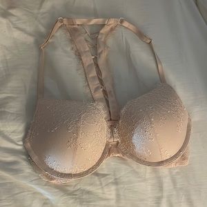 NWOT Victoria’s Secret Bra!
